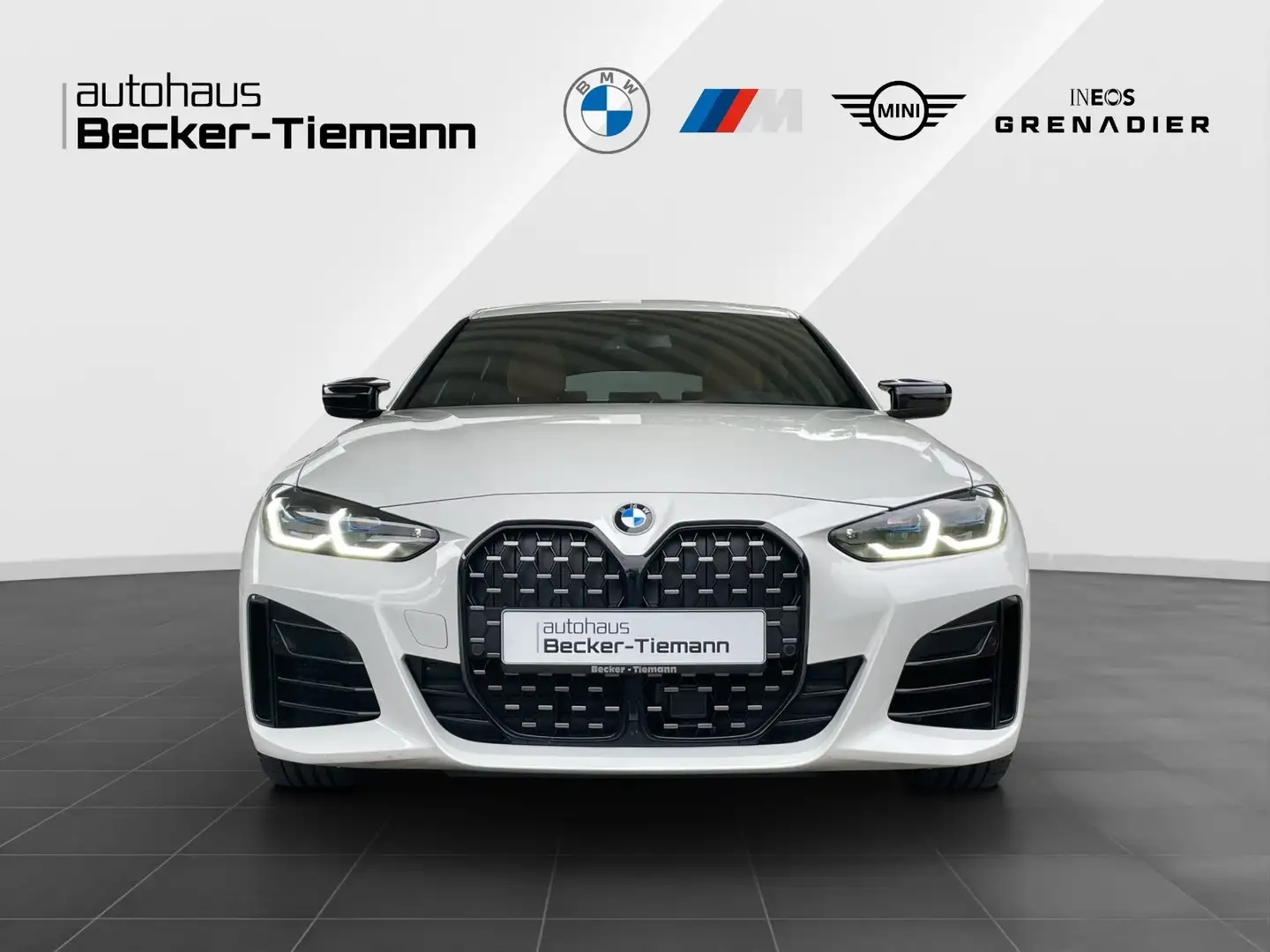 BMW M4 40i xDrive Gran Coupé | Laser | Head-Up | Glasdach Weiß - 2