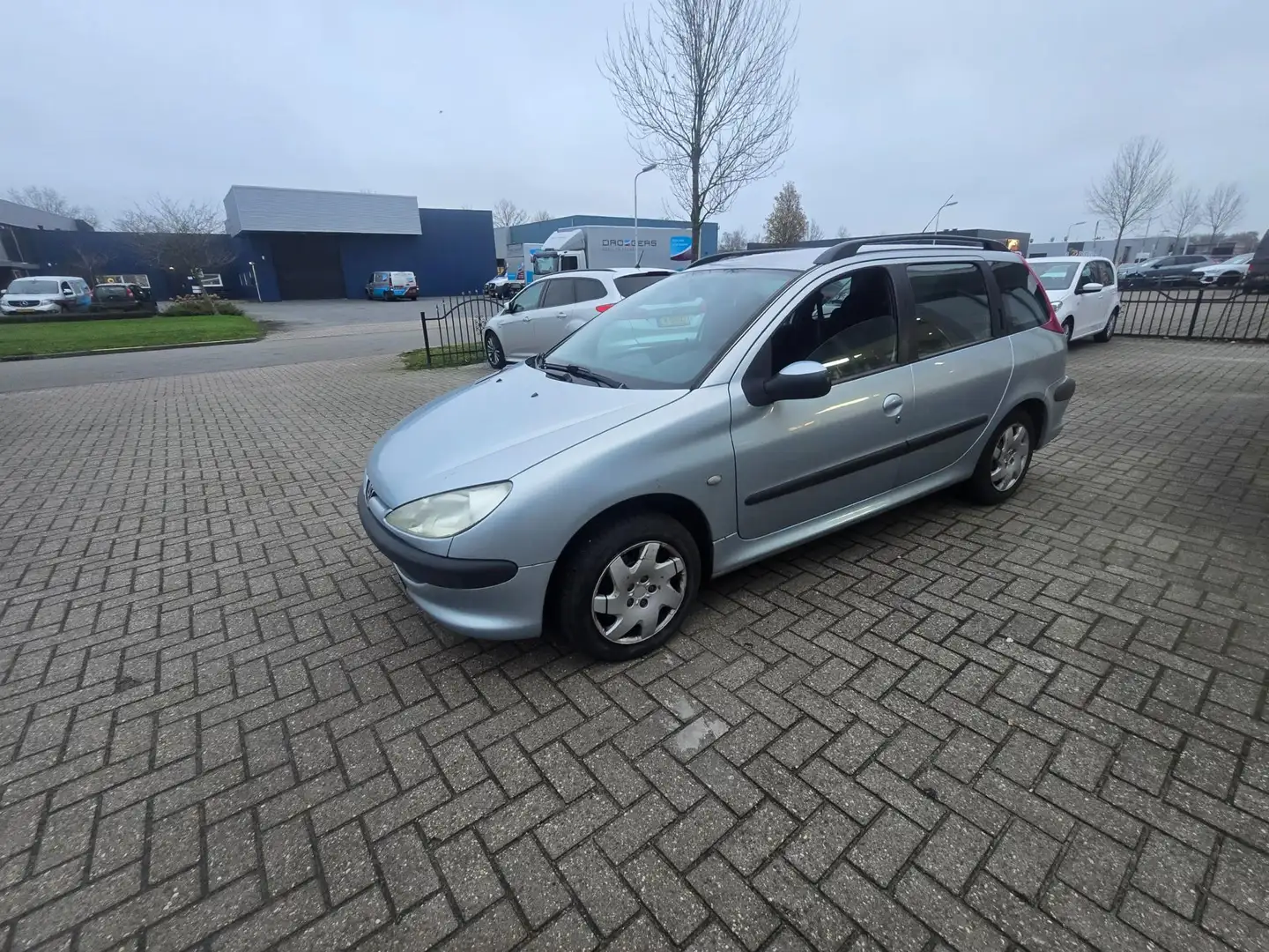 Peugeot 206 SW 1.4 X-line Grijs - 2