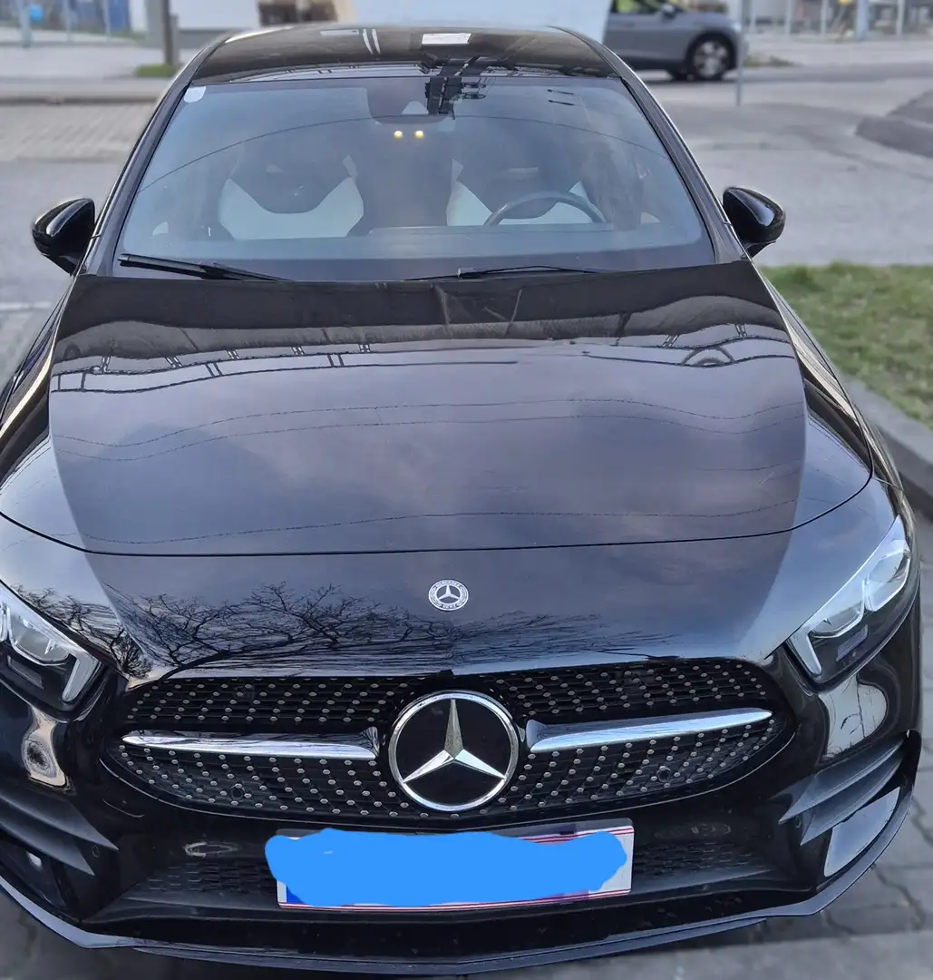 Mercedes-Benz A 200 A 200 Aut. AMG Paket Schwarz - 1