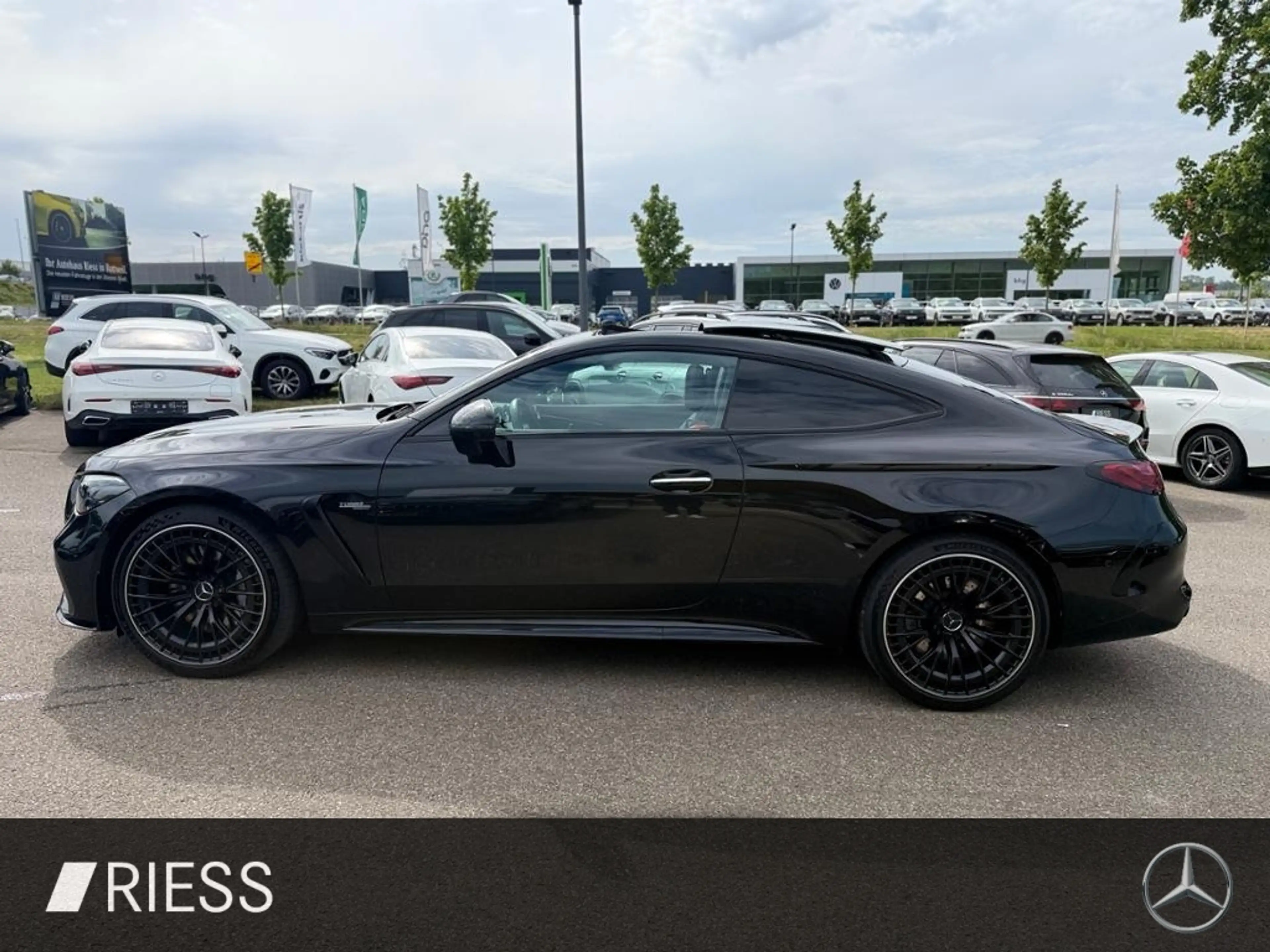 Mercedes-Benz CLE 53 AMG 4M Night Distr Perf Sound Pano 20" — photo 3