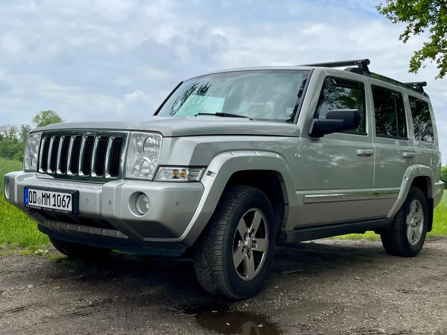 Jeep Commander Commander 3.0 CRD DPF Automatik Limited Silber - 1