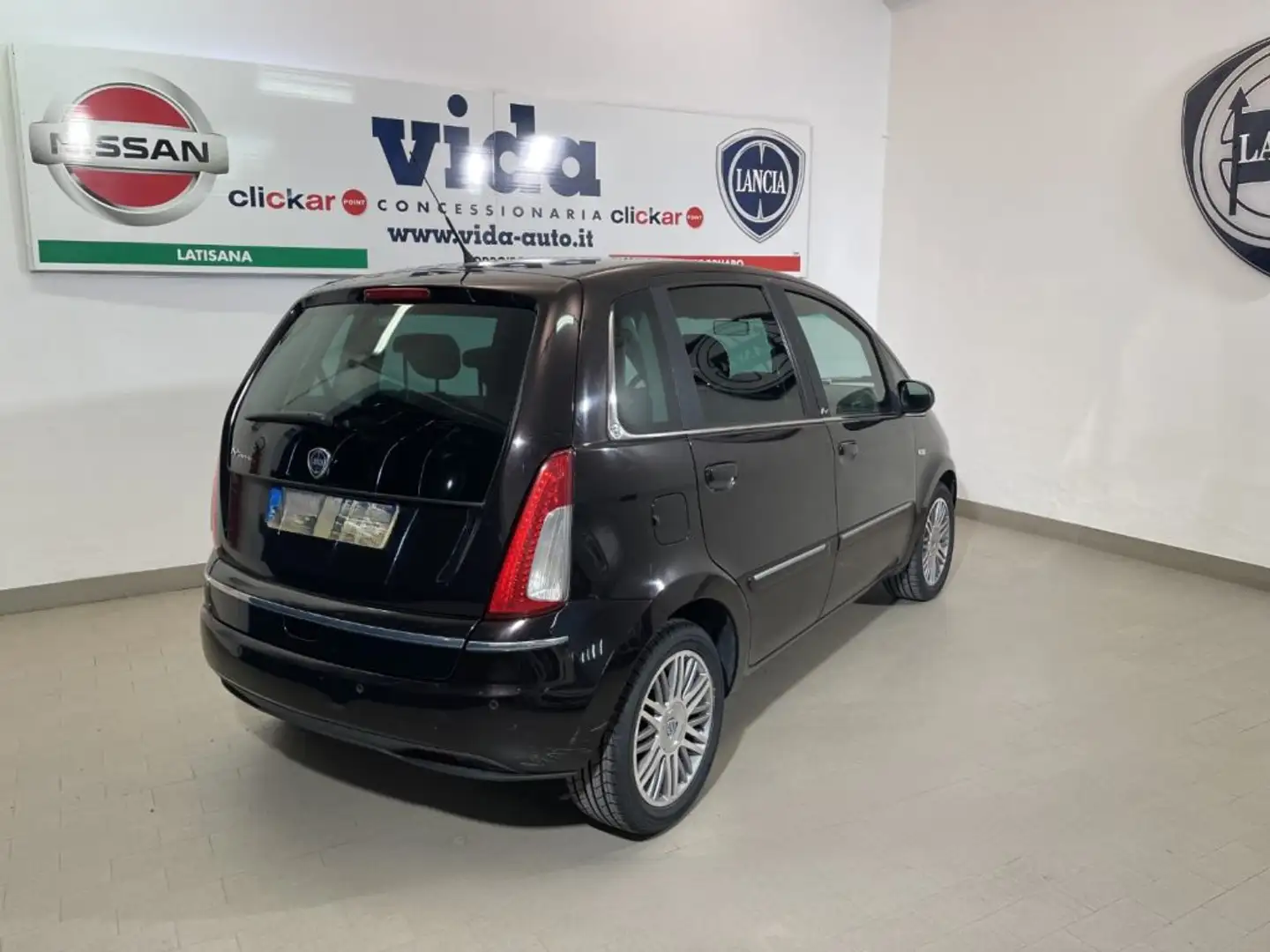 Lancia MUSA 1.4 16V Gold CAMBIO AUT. Black - 2