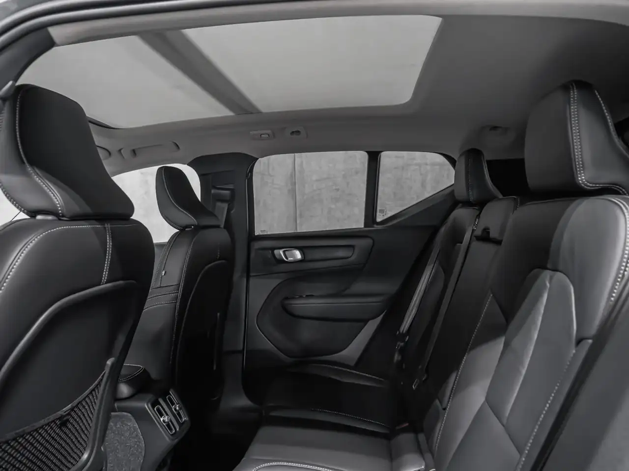 Volvo XC40 снимка Volvo XC40