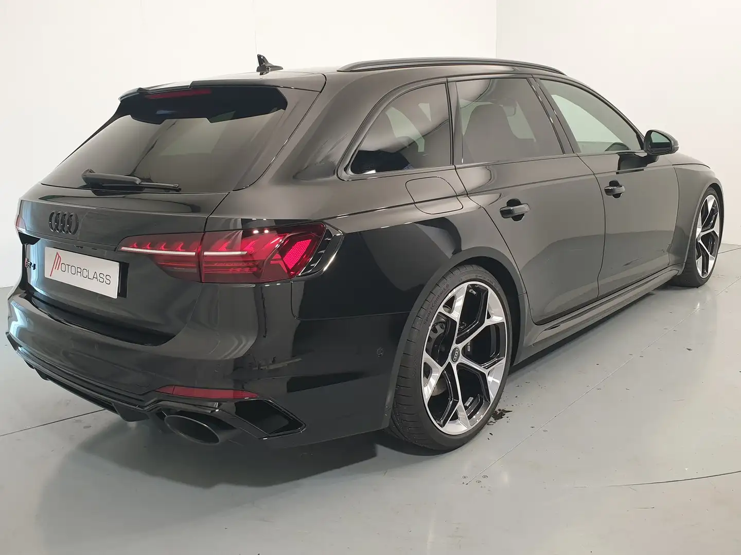 Audi RS4 avant 2.9 v6 tfsi 450cv quattro tiptronic Černá - 2
