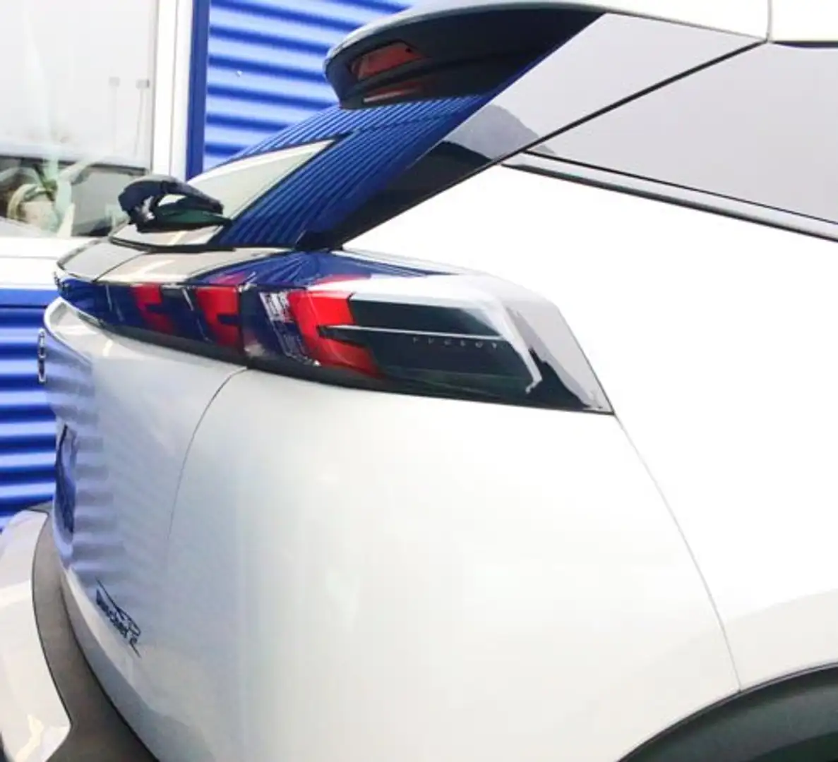 Peugeot e-2008 2008 Elektro 2008 Elektro Active Weiß - 2