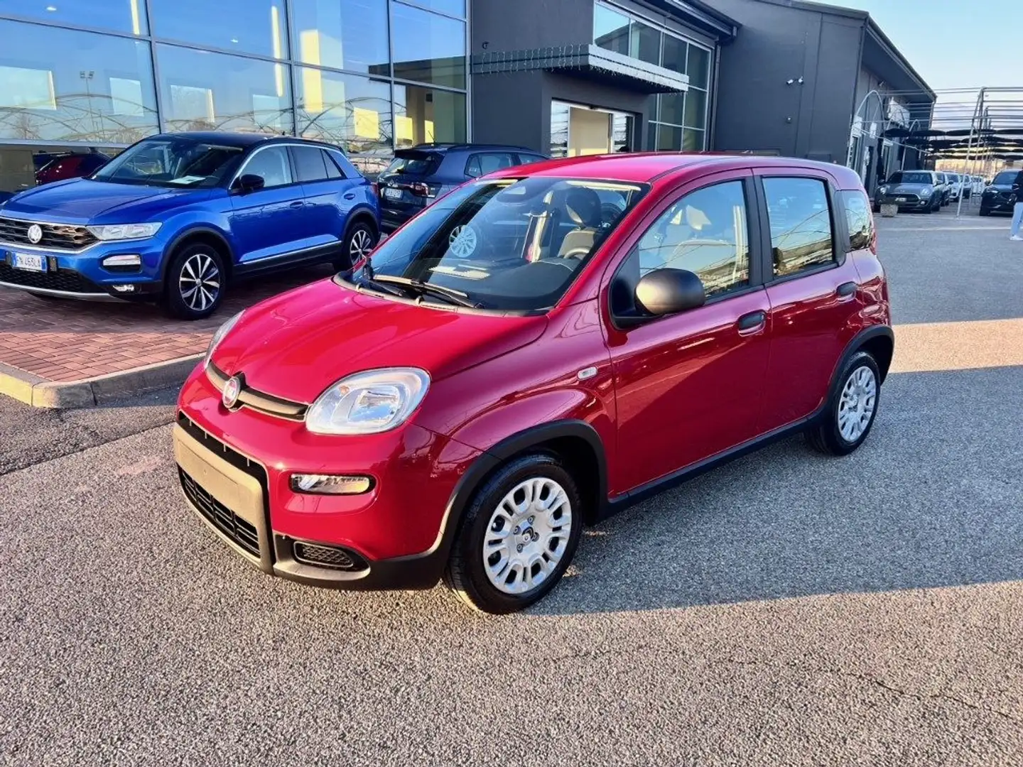 Fiat Panda 1.0 FireFly S&S Hybrid Rosso - 1