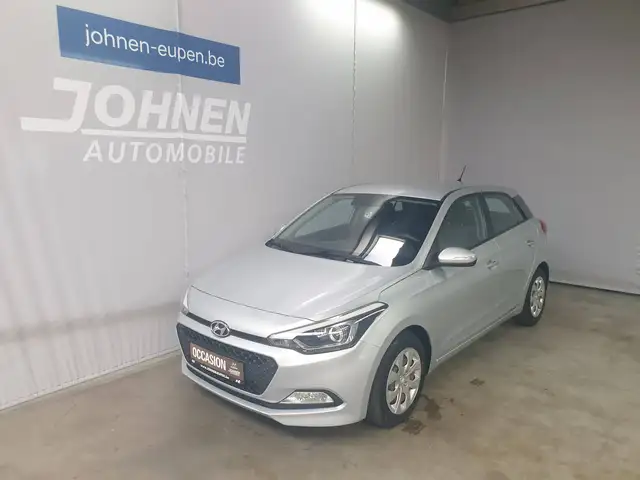 Hyundai i20 1.4i Pop