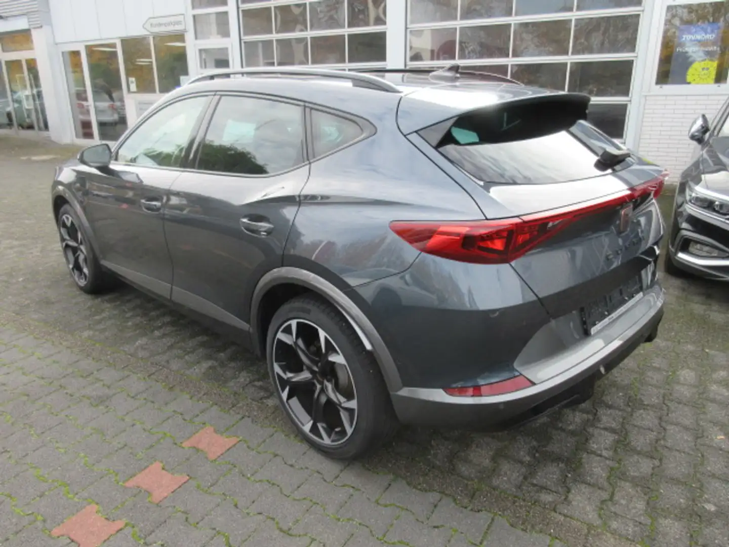 CUPRA Formentor 1.4 eHybrid DSG NAVI PANORAMA LEDER KAMERA ALU APS SITZHEIZUNG ACC CLIMATRONIC Grau - 2