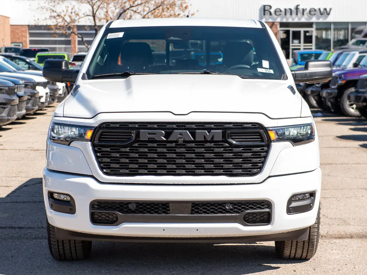 RAM 1500 снимка RAM 1500
