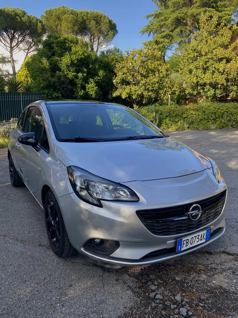 Opel Corsa 3p 1.2 b-Color Grigio - 2