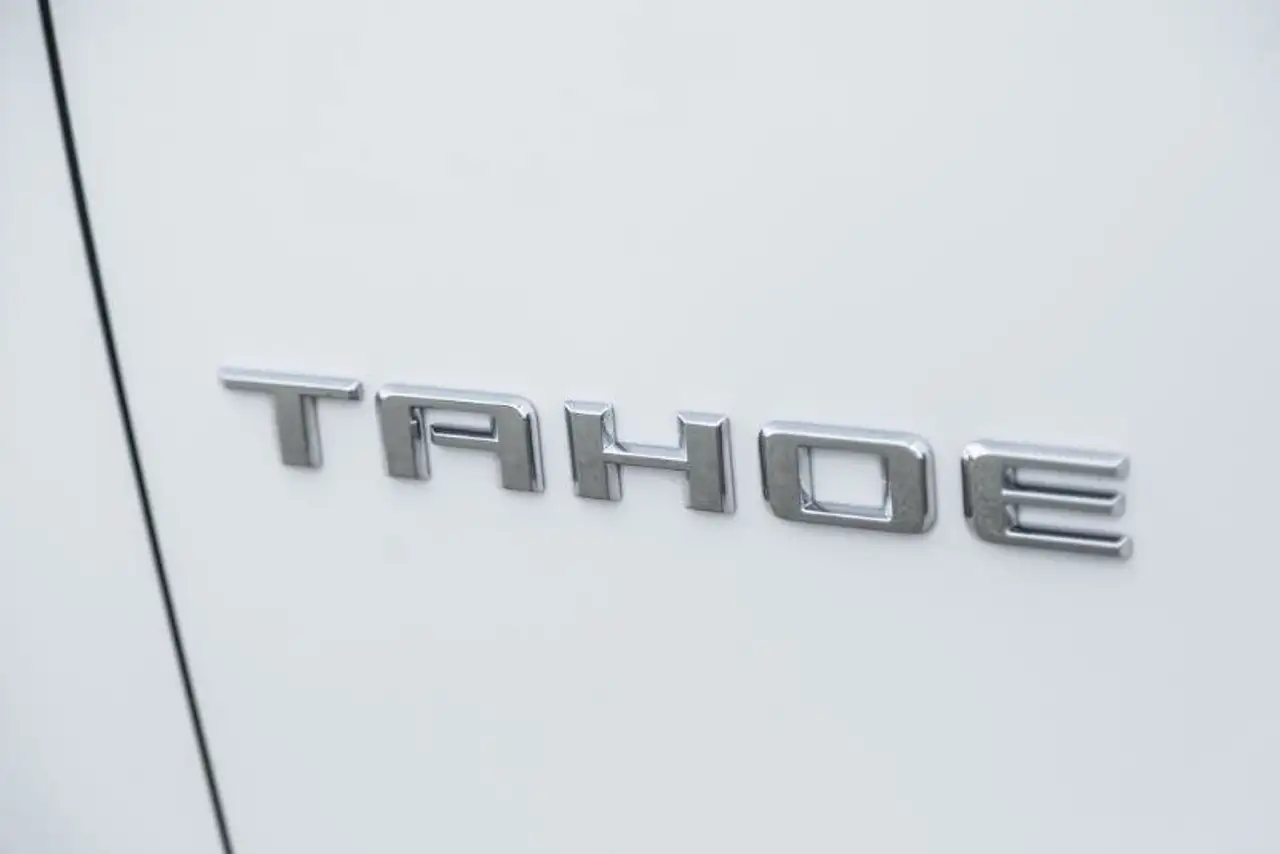 Chevrolet Tahoe снимка Chevrolet Tahoe