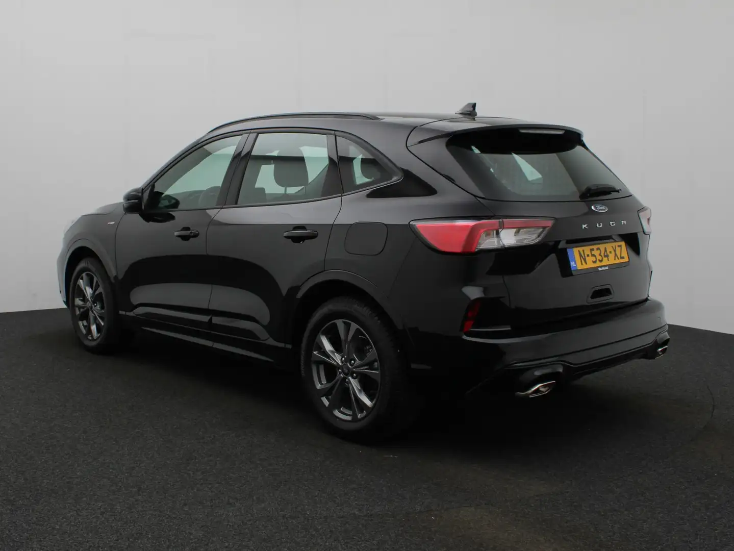 Ford Kuga 1.5 EcoBoost ST-Line | Navi | Winterpakket | Cruis Zwart - 2