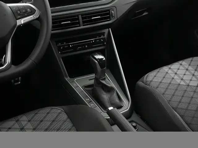 Volkswagen Polo view 15