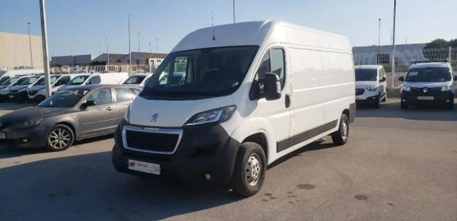 Peugeot Boxer 2.0 BLUE HDI L3-H2 Blanco - 1