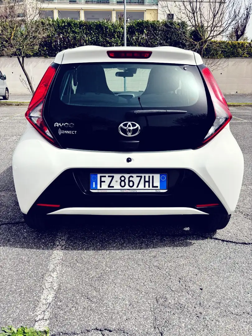 Toyota Aygo 5p 1.0 x-cite 72cv Bianco - 2