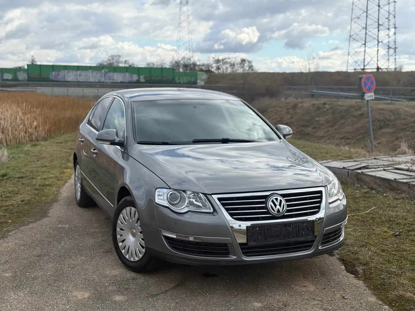 Volkswagen Passat Passat Comfortline Business 1,9 TDI  Comfortline Grau - 1