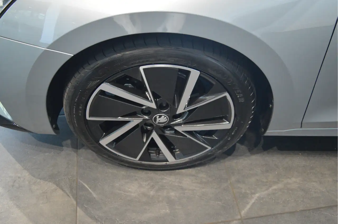 Skoda Octavia 2026 — фото 11