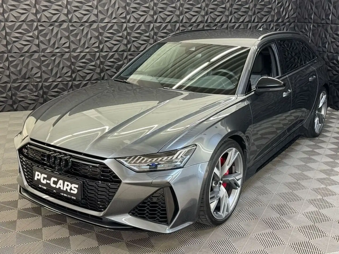Audi RS6 Avant 4.0 TFSI quattro S-tronic Bang&Olufsen Grau - 1