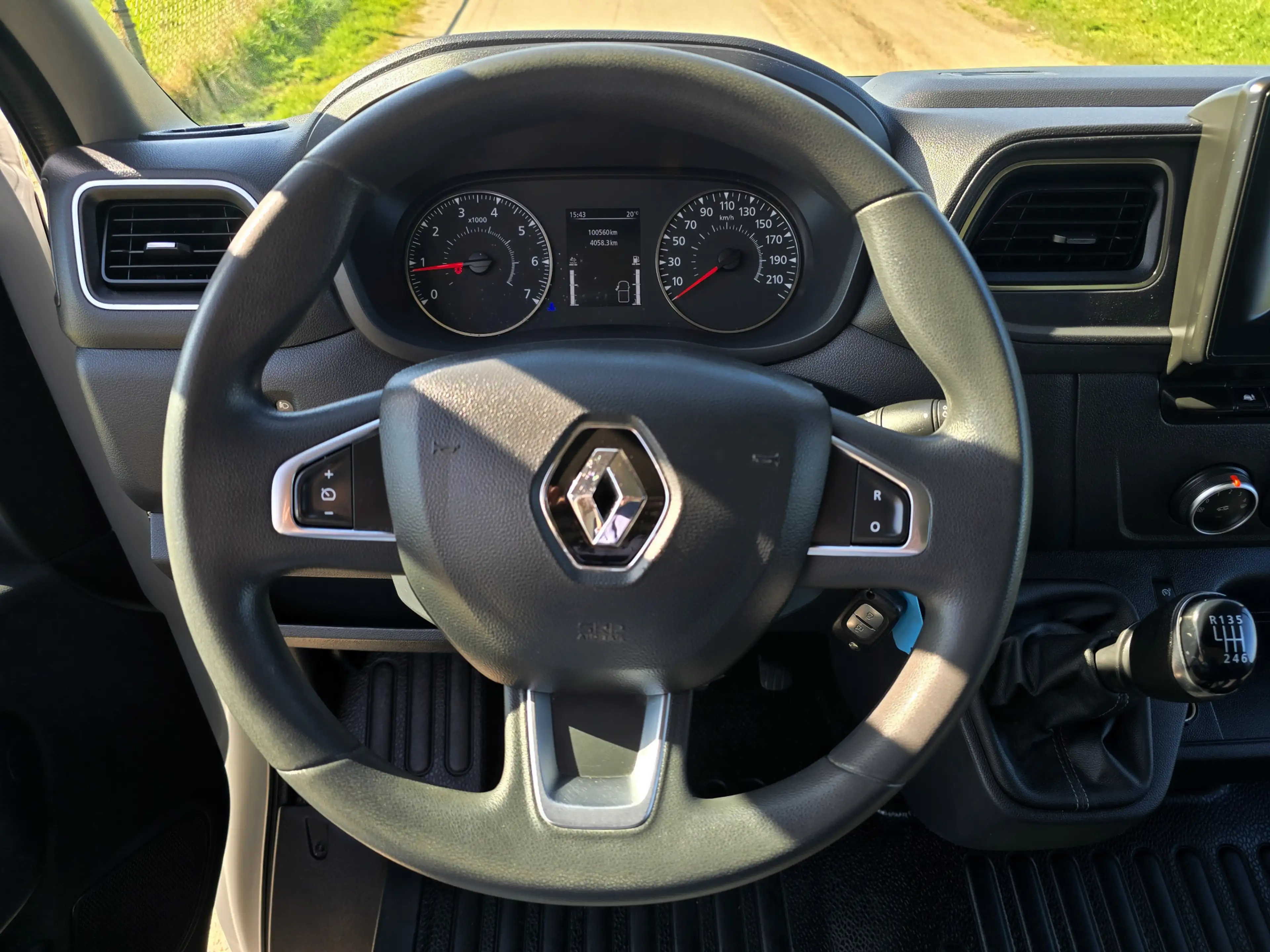 Renault Master T35 2.3 dCi Lowliner - 145 Pk - Euro 6 - Airco - C — photo 20