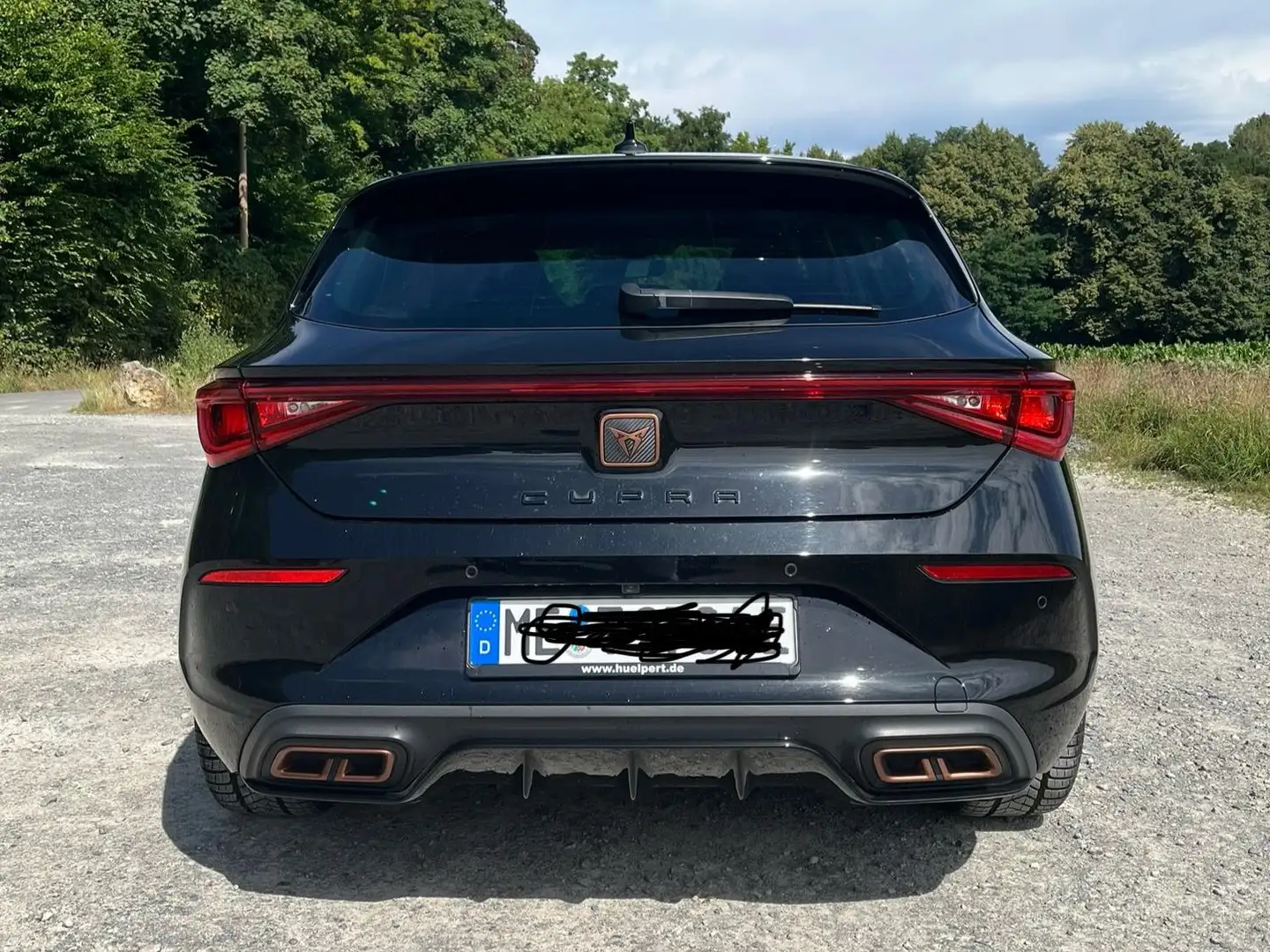CUPRA Leon 1.4 e-Hybrid (180 kW System) VZ Schwarz - 2