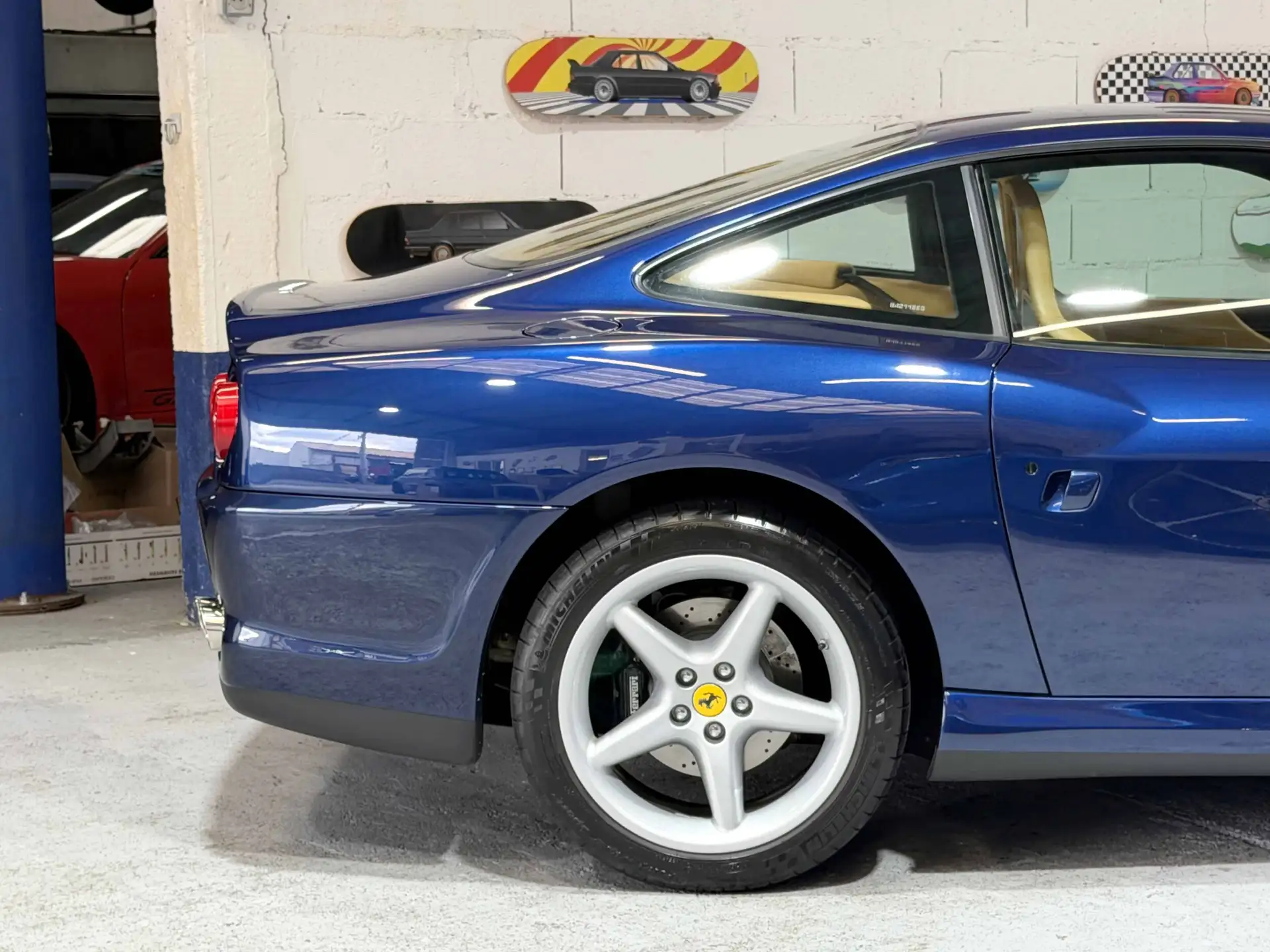 페라리 550 Maranello 1998 네이비 사진 8