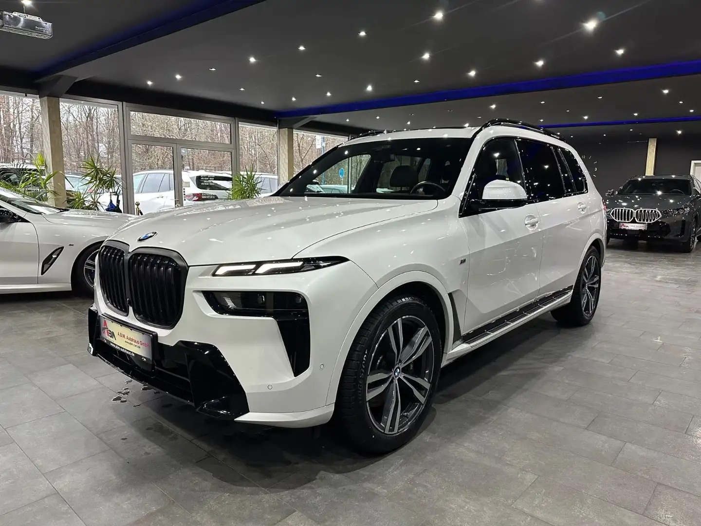 BMW X7 xDrive 40 d M Sport / Soft-Close / SkyLounge Weiß - 1