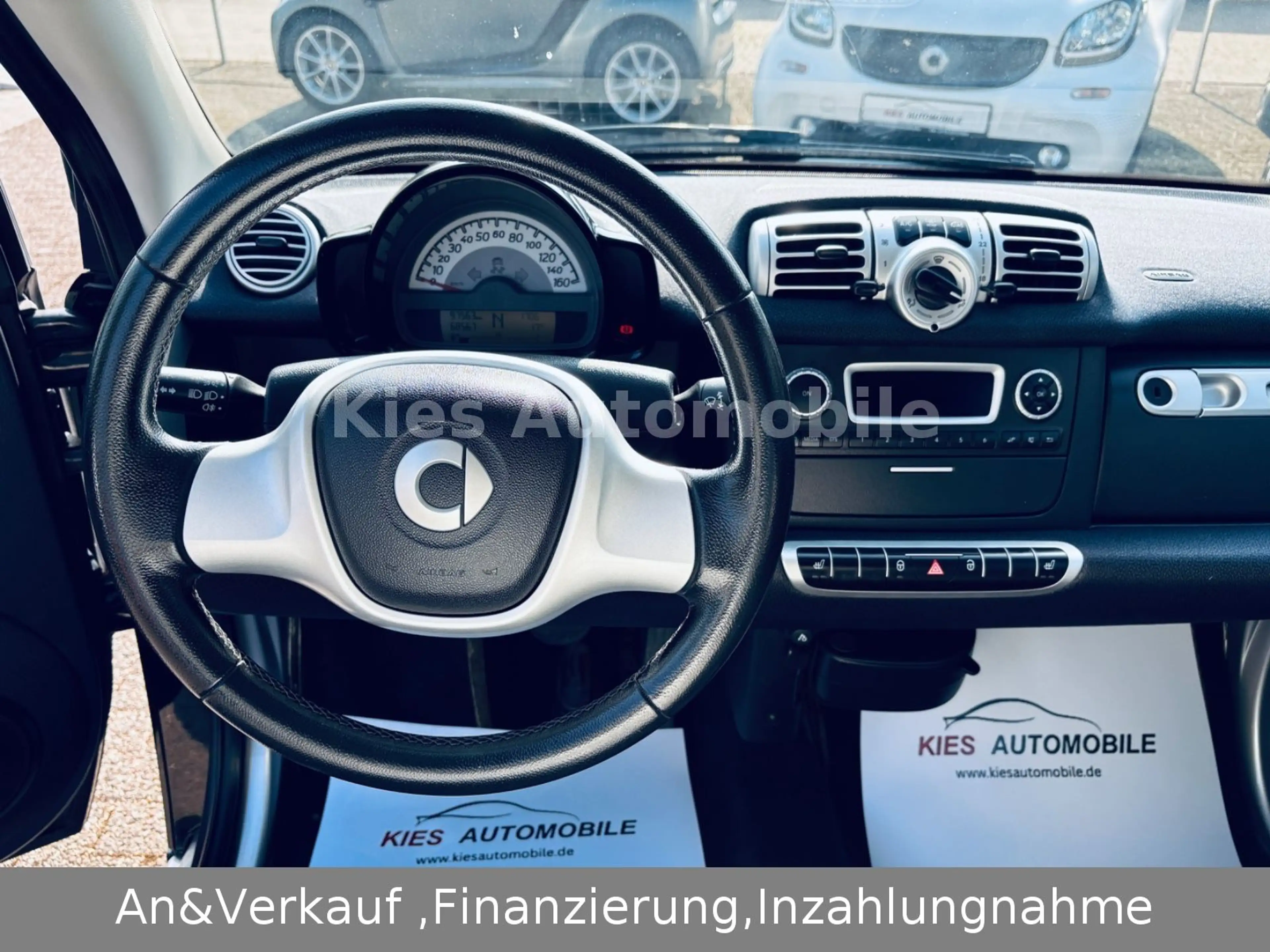 smart forTwo Cabrio Passion AUTOM/SERVO/SITZH/KLIMA — photo 10