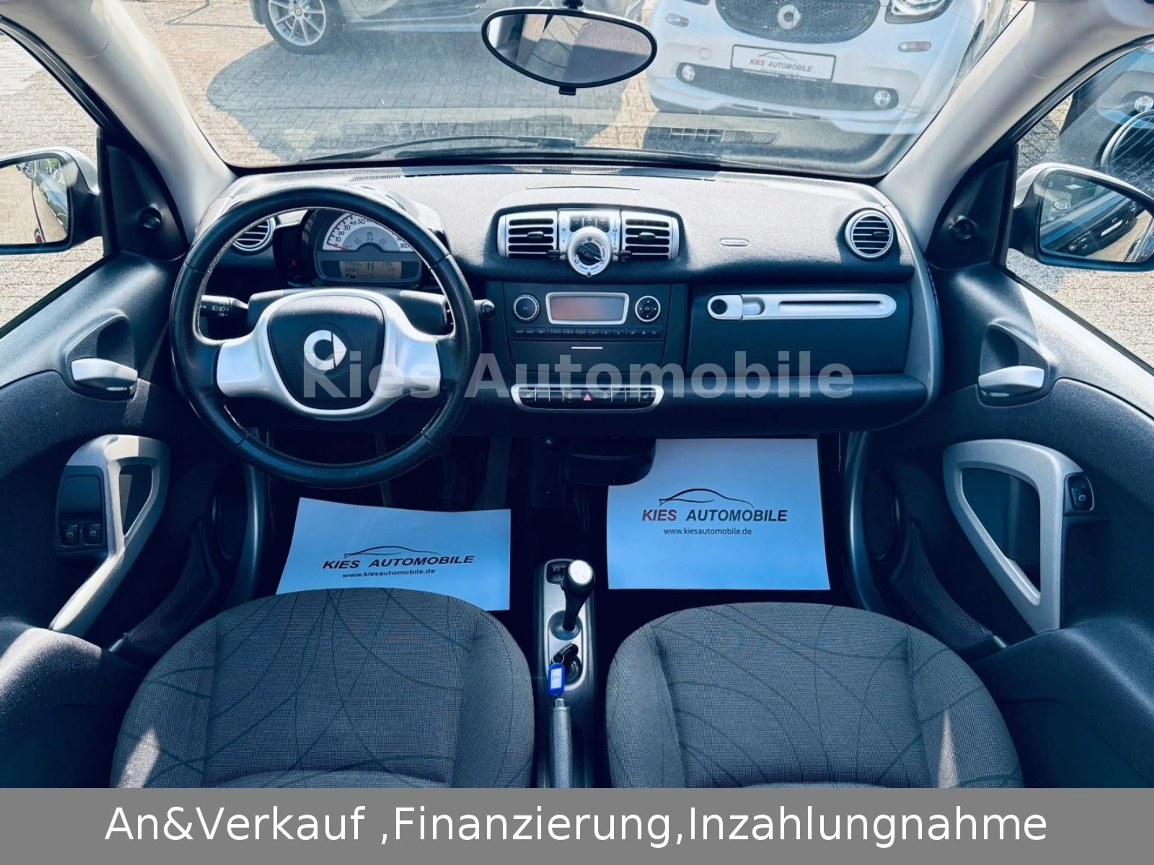 smart forTwo Cabrio Passion AUTOM/SERVO/SITZH/KLIMA — photo 8