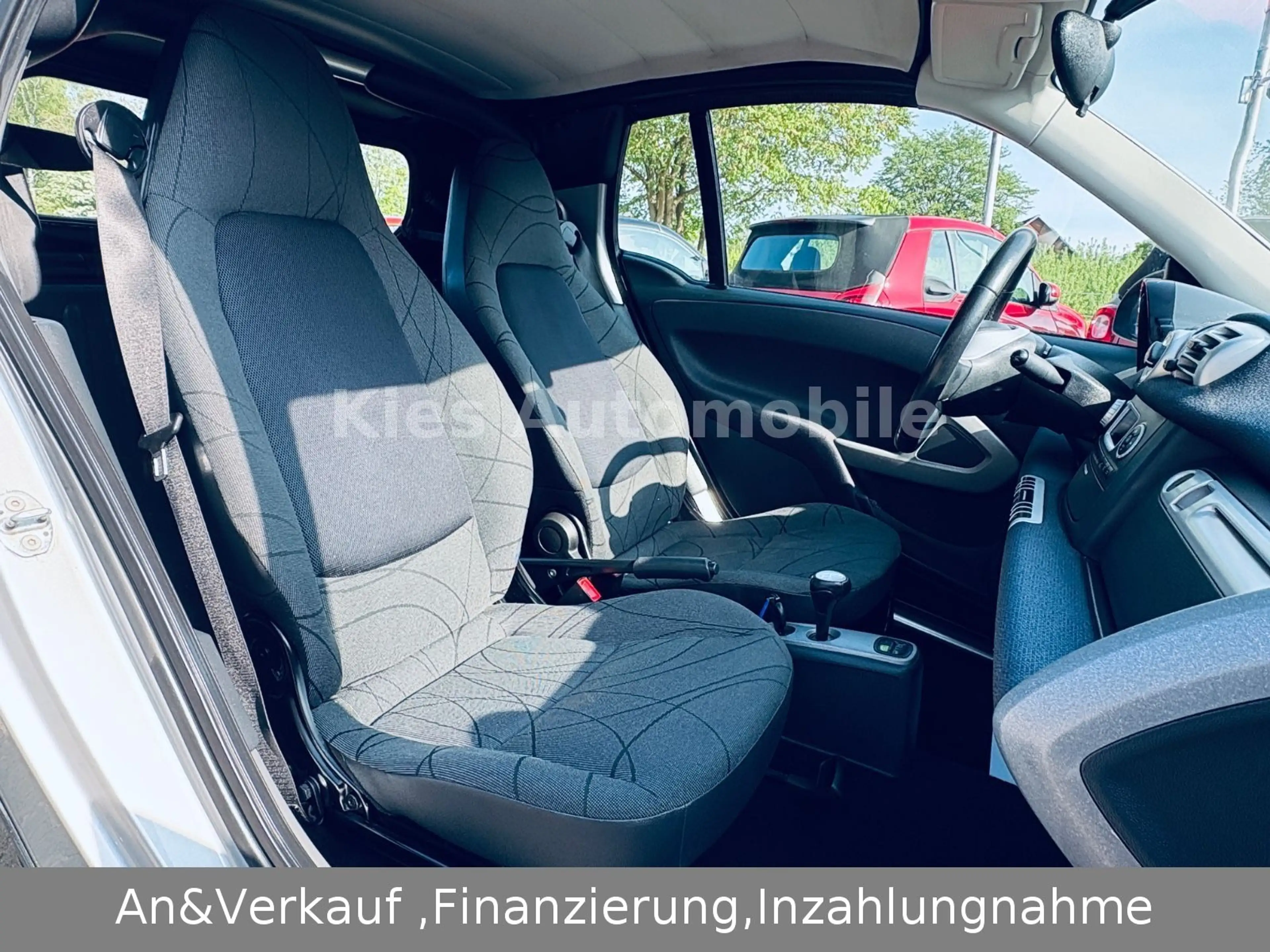 smart forTwo Cabrio Passion AUTOM/SERVO/SITZH/KLIMA — photo 15