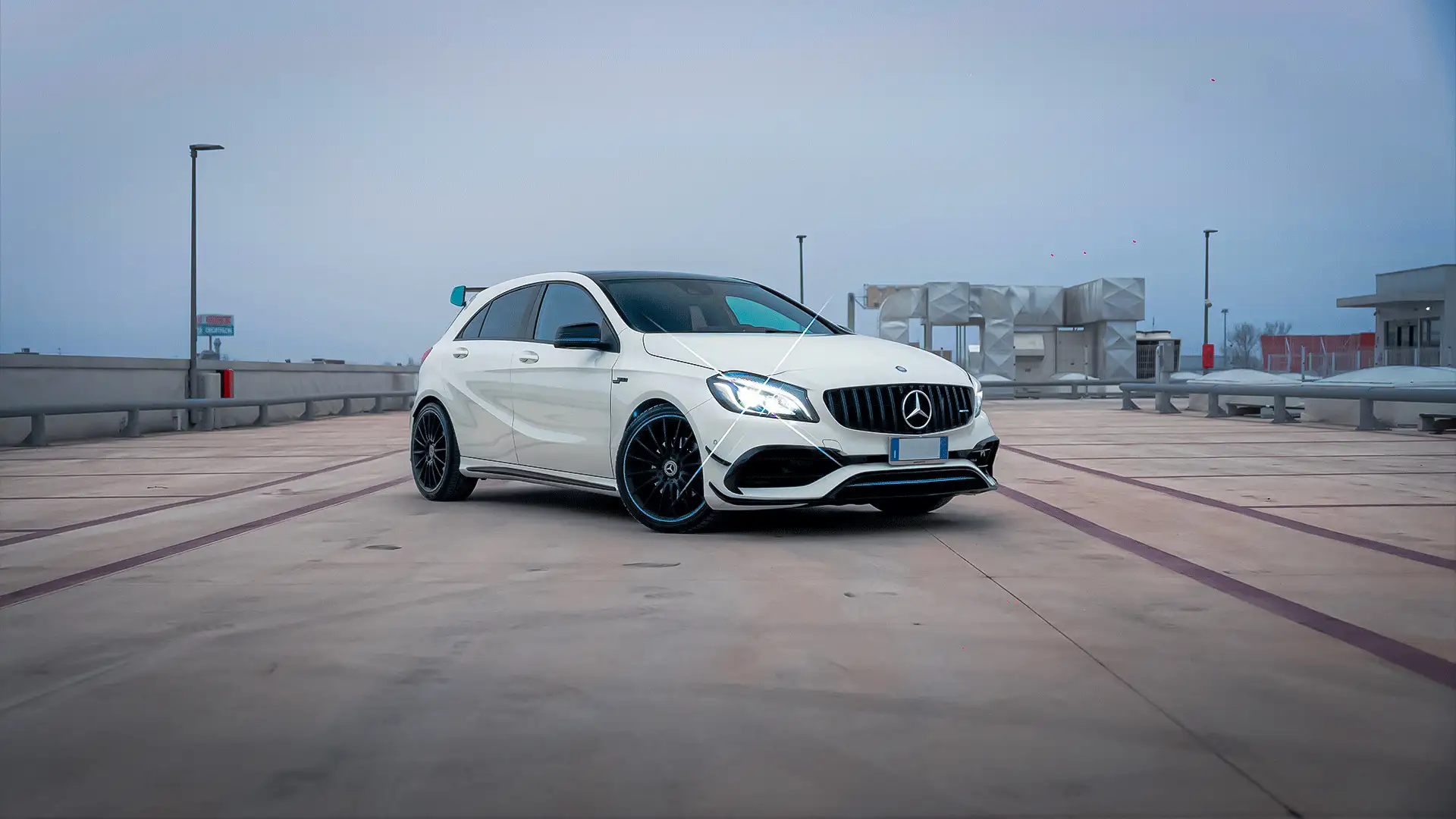 Mercedes-Benz A 250 Supersport 4matic auto Bianco - 1