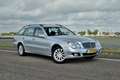 Mercedes-Benz E 200 Estate E K. Elegance 68289km Youngtimer Zilver - thumbnail 32