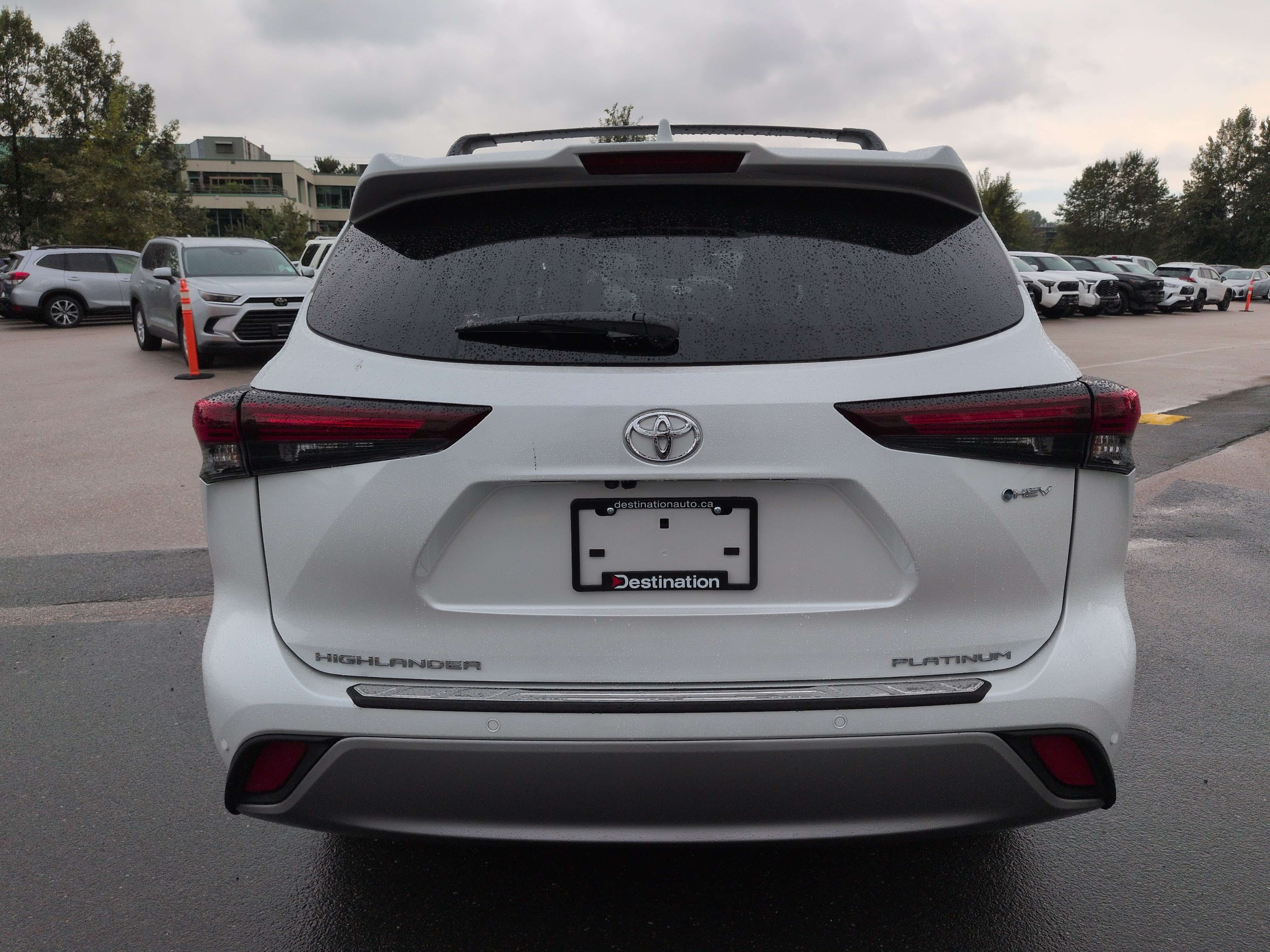 2025 Toyota Highlander Hybrid