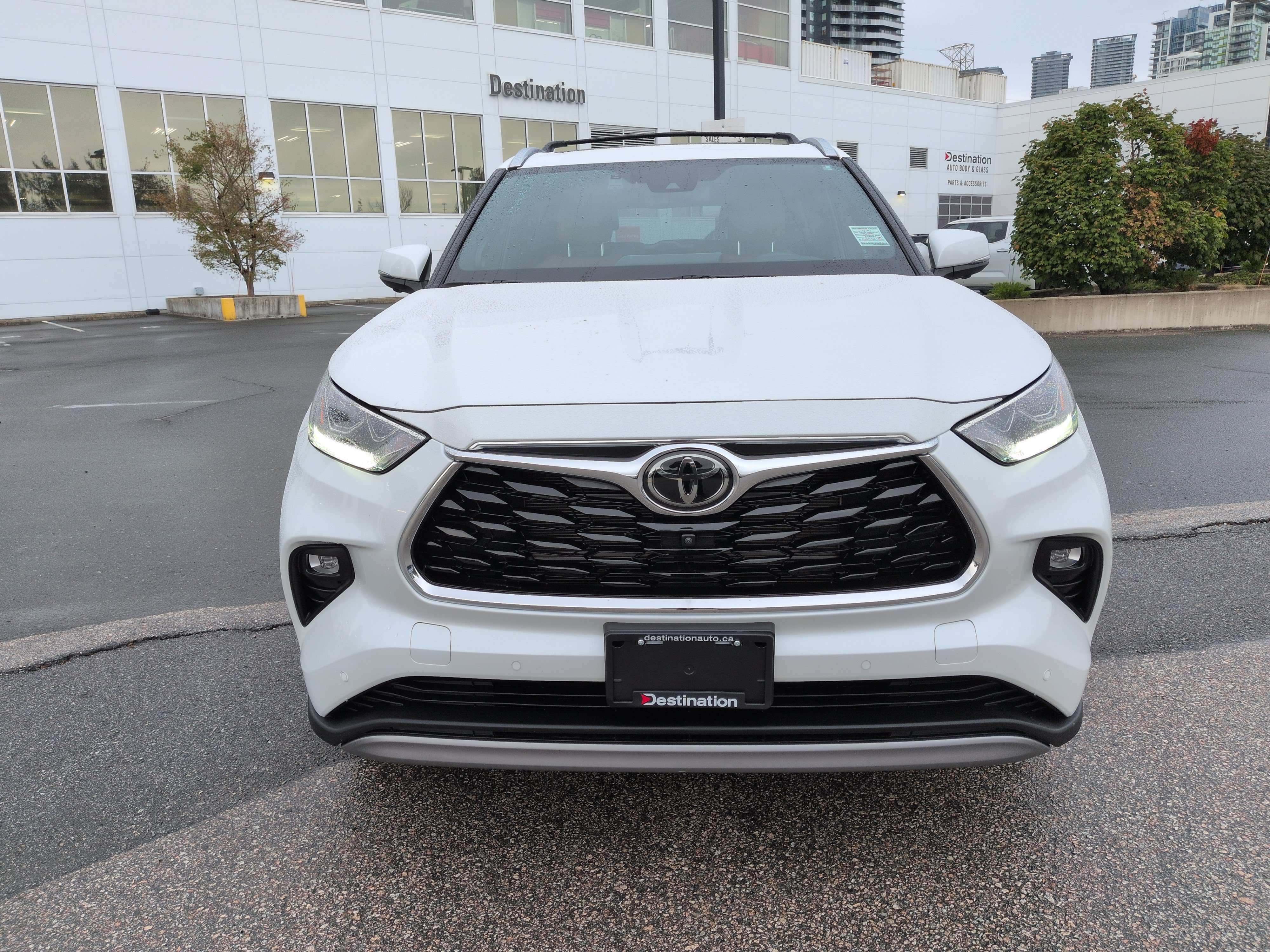 2025 Toyota Highlander Hybrid
