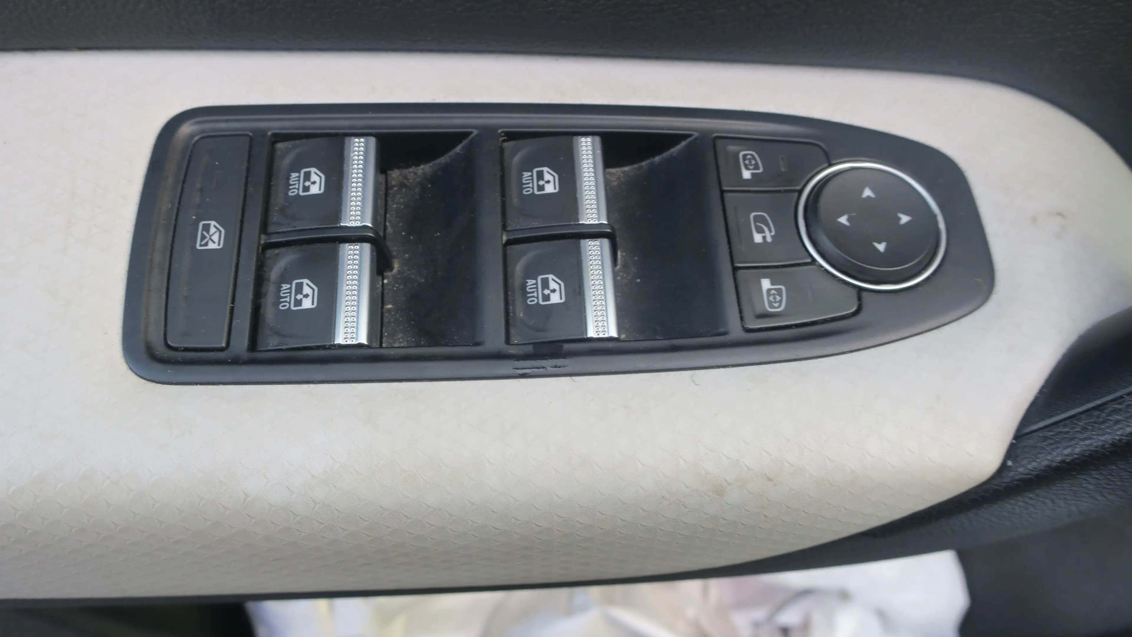 Renault Captur Captur 1.33 TCe MHEV R.S.Line EDC GPF (EU6D)" PROBLEEM MET DE HYBRIDE MOTOR !!" — photo 8