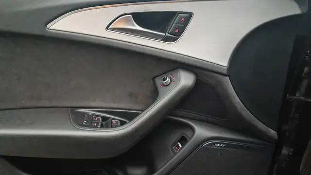 Audi A6 view 15