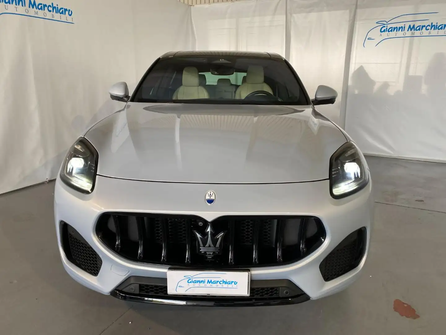 Maserati Grecale MHEV 330 CV AWD Modena IVA ESPOSTA-TETTO APRIBILE Argento - 2