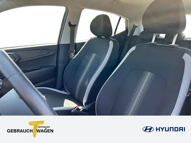 Hyundai I10 view 10