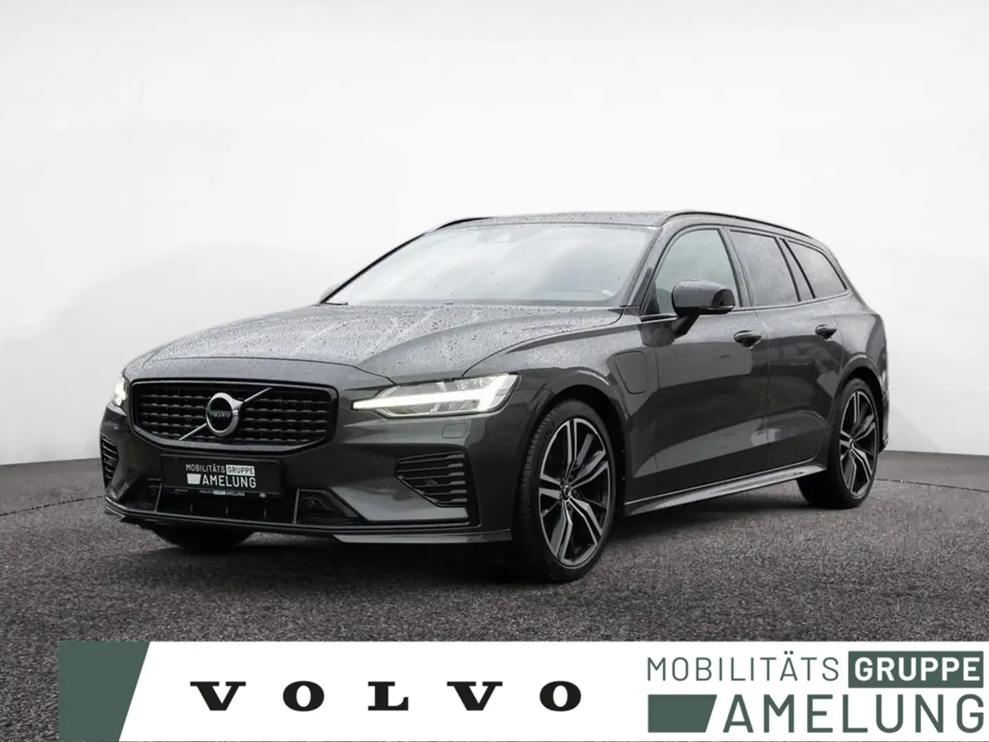 Volvo V60 Recharge T6 AWD R-Design SHZ LED AHK PANO Grigio - 1