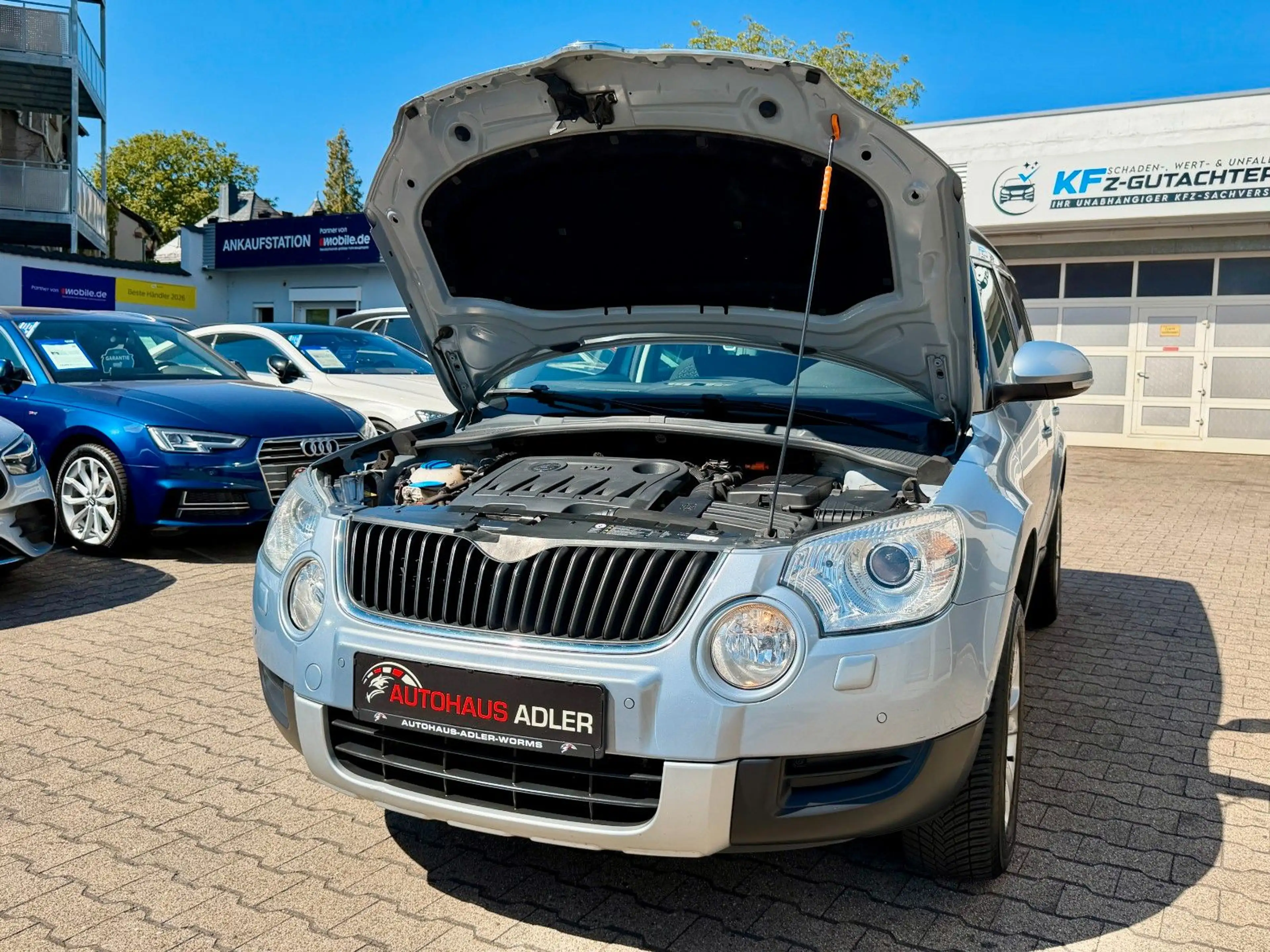 Skoda Yeti 2.0 Elegance Plus Edition*1HD*AHK*PDC*MEMRY — photo 6