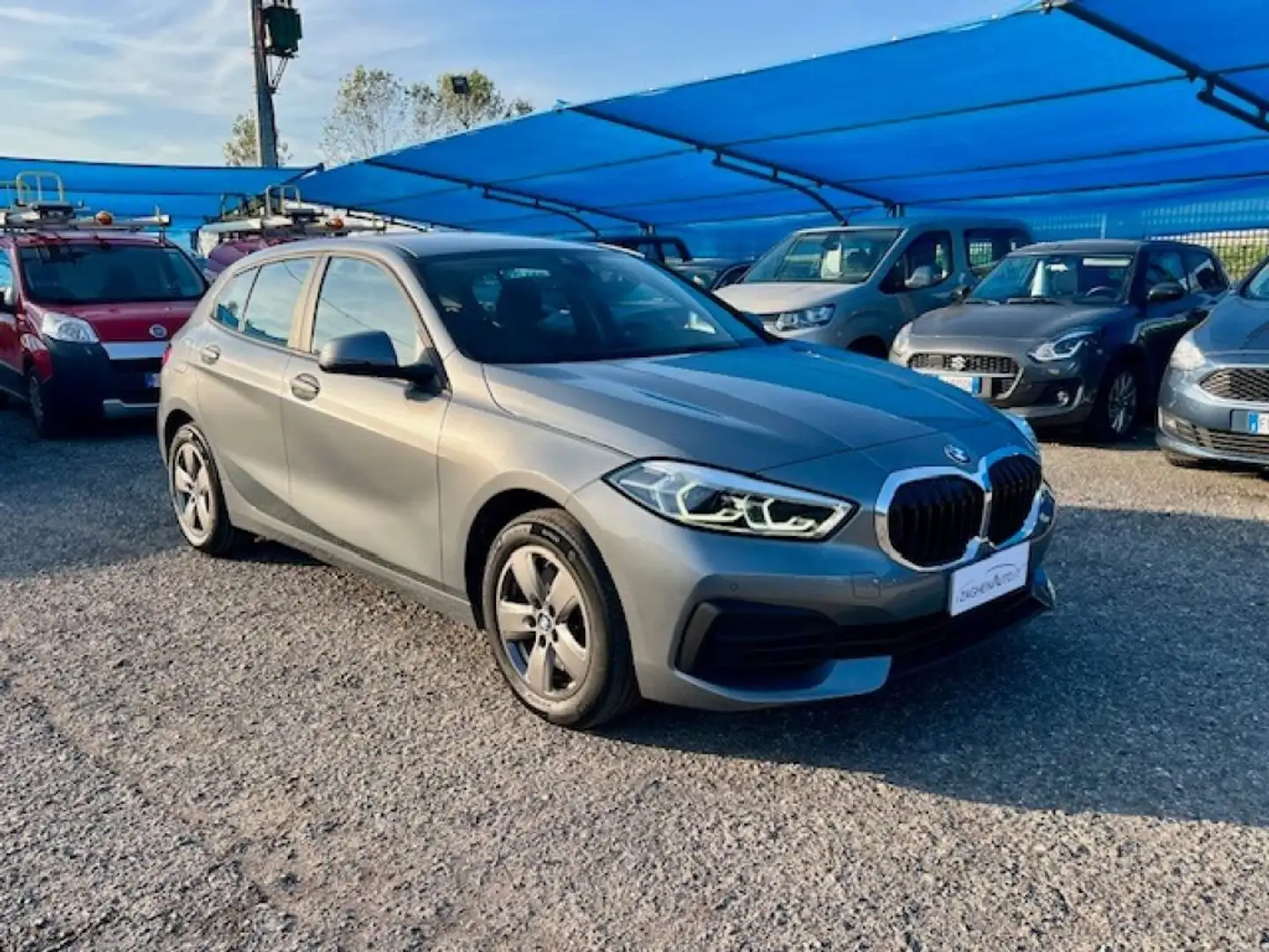 BMW 116 d 5p. Business Advantage AUT.+NEOPATENTATI Grigio - 1