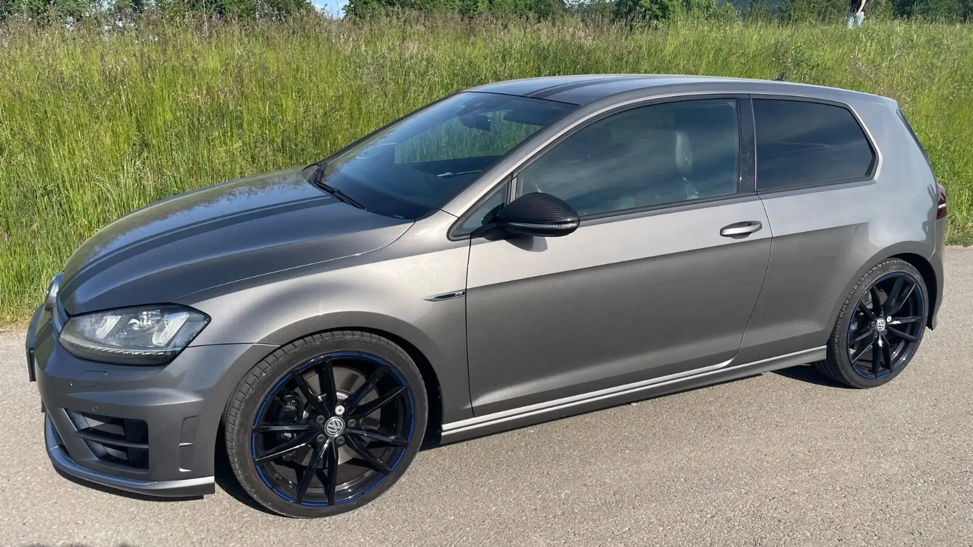 Volkswagen Golf VII Lim. R DSG 4Mot 19 Zoll Sound Xenon Gris - 1