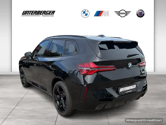 BMW X3 view 4