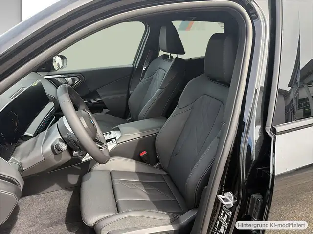 BMW X3 view 10