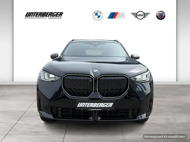 BMW X3 view 2