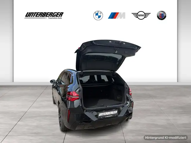 BMW X3 view 12