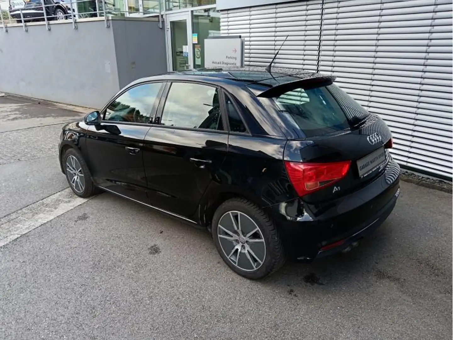 Audi A1 Sportback 1.4 TFSI 6-Gang Noir - 2