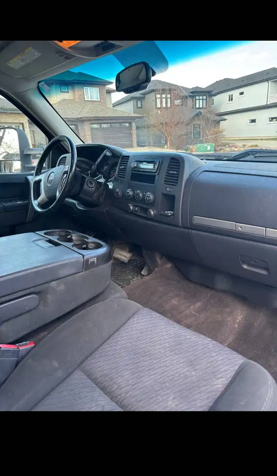 GMC Sierra 2500HD снимка GMC Sierra 2500HD
