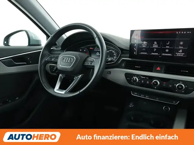 Audi A4 view 13
