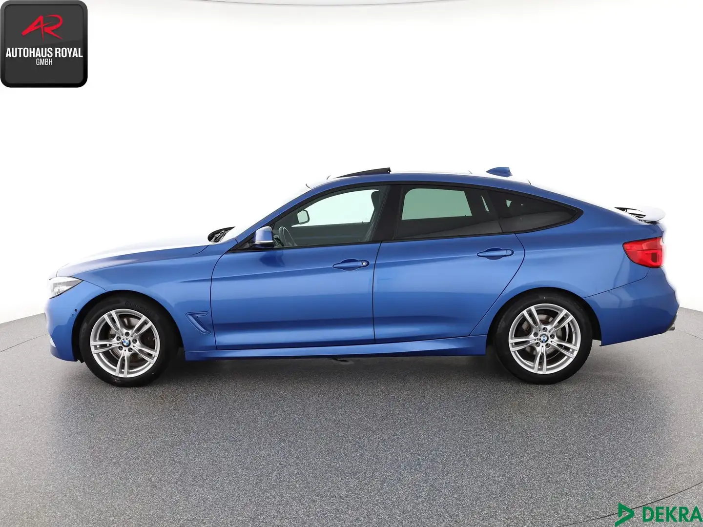 BMW 330 330 Gran Turismo i xDrive M SPORT HEADUP,360,ACC Modrá - 2