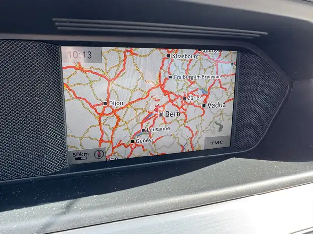Mercedes-Benz C-Class view 12